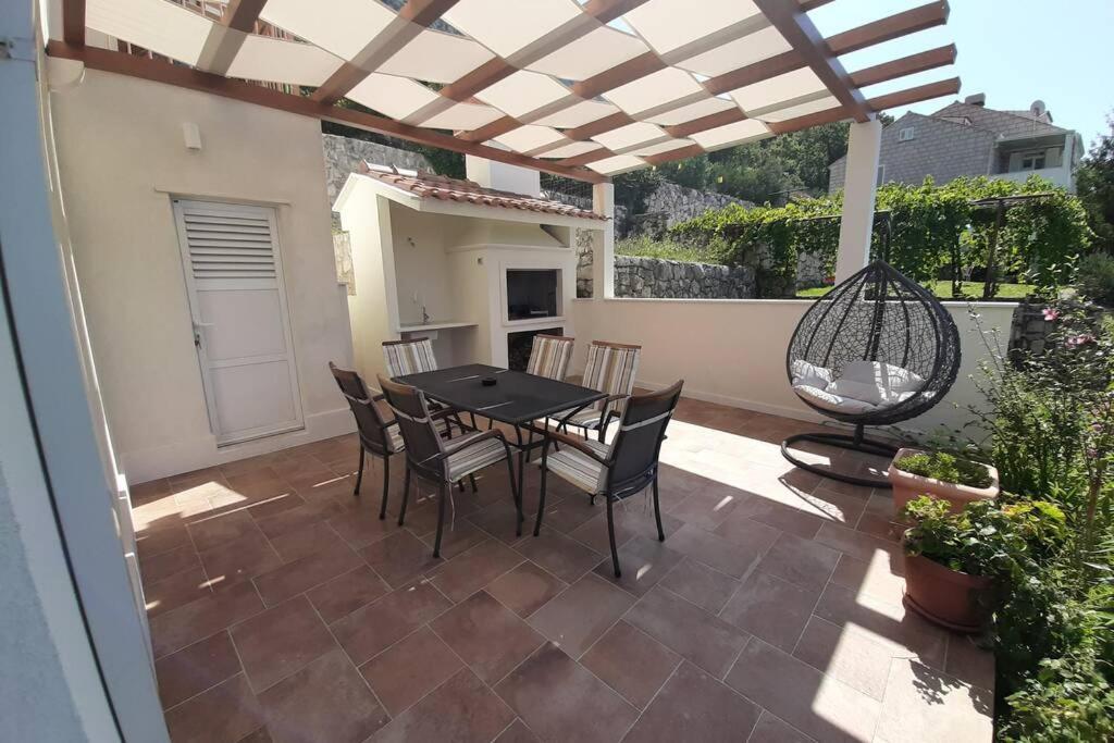 Villa Pergola -Apartment Roko 米利尼 外观 照片